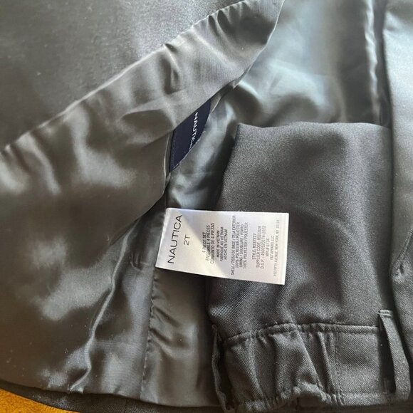 Nautica Tuxedo 2T - Picture 3 of 5